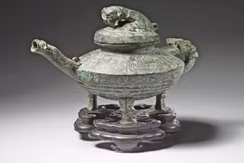 Chiếc bình đồng 3.500 tuổi được định giá 6,5 tỷ đồng