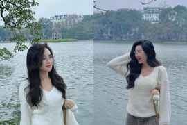 "Hot girl thẩm mỹ" Nam Định đẹp thanh tạo tựa "mùa thu Hà Nội"