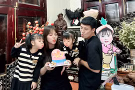 Sau mọi lùm xùm trên mạng vợ chồng Bùi Tiến Dũng lại yêu thương