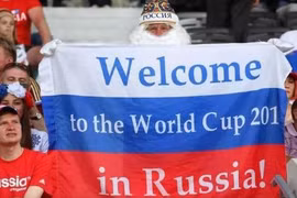 Những tấm băng-rôn với nội dung khó quên trên khán đài World Cup