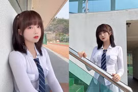 Gái xinh suýt gặp họa lớn khi bốc đồng trên sóng livestream