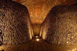 Khám phá "Đế chế của Thần Chết" dưới lòng thành phố Paris