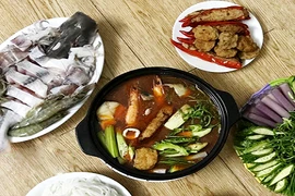 Video: 30 phút học nấu lẩu miền Tây ngon đúng điệu