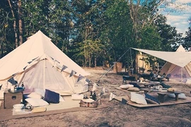 Ngôi làng cắm trại mang phong cách vintage hớp hồn giới trẻ