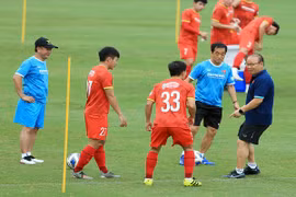 Trước ngày sang Ả Rập Xê-út, nhân sự đội tuyển Việt Nam thế nào?