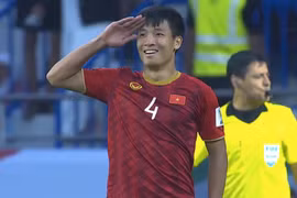Tròn 1 năm, Tiến Dũng lại ghi bàn, giúp VN vào tứ kết Asian Cup 2019