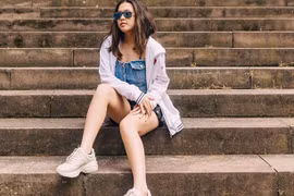 Ái nữ nhà Phượng Chanel mới 16 tuổi đã đẹp như hot girl, sang chảnh ít ai bằng