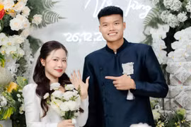 "Hot girl ngân hàng" chiếm spotlight ngày "theo chàng về dinh"