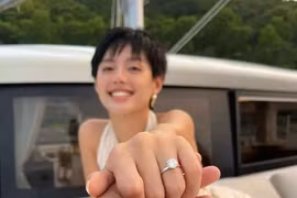 Điều ít biết về "cô em Trendy" vừa được bạn trai cầu hôn 