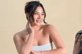 "Nàng béo Philippines" chinh phục nửa thế giới bằng vẻ đẹp mỡ màng