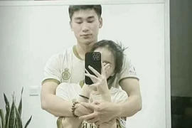 Bạn gái Nhâm Mạnh Dũng tài sắc vẹn toàn gây thương nhớ