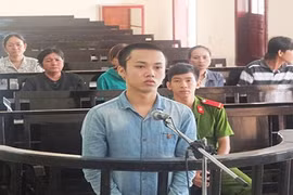 Làm cha từ thuở 14