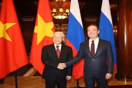 Tổng Bí thư Nguyễn Phú Trọng hội kiến với Thủ tướng LB Nga Dmitry Medvedev