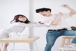 Hot girl số 1 Thái Lan khoe người yêu điển trai khiến CĐM phát ghen