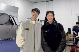 Quên Hòa Minzy đi, cô gái này được "đẩy thuyền" tới Văn Toàn