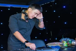 Chàng IT làm thay đổi quan niệm DJ với giai điệu Latin