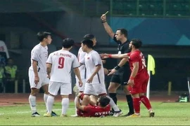  Olympic Việt Nam thiệt quân trước trận bán kết