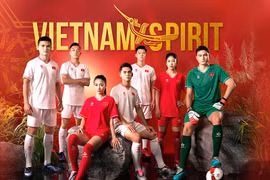 Mẫu áo mới tuyển Việt Nam chuẩn tiêu chí "người Việt dùng hàng Việt"