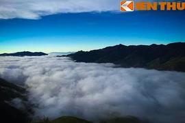 Tà Xùa, địa điểm săn mây trứ danh dẻo cao Tây Bắc