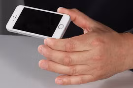 Mua phải iPhone 5 của kẻ gian có bị đi tù?