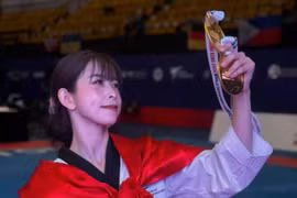 "Chị đẹp" Châu Tuyết Vân có huy chương vàng thế giới thứ 5