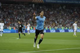 Uruguay 2 - 1 Bồ Đào Nha: Cavani tiễn Ronaldo về nước theo chân Messi