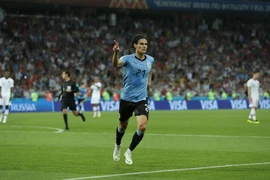 Uruguay 2 - 1 Bồ Đào Nha: Cavani tiễn Ronaldo về nước theo chân Messi
