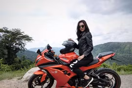 Gái xinh mới nổi của bóng đá Thái Lan gây sốt mạng là ai?