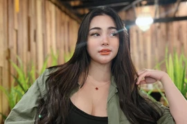 "Nàng béo Philippines" giữ vẻ đẹp đầy đặn hậu sinh nở gây sốt