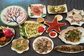 Hội chị em khoe mâm cỗ cúng Táo quân hút mắt khiến ai cũng thèm thuồng