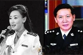 Bi hài chuyện nữ công an "thăng quan trên giường"