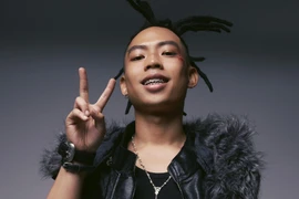 Wxrdie tố bị công ty quản lý lợi dụng, người trong cuộc nói gì?