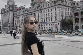 Hậu lấy chồng, bạn gái cũ Quang Hải có cuộc sống "lên hương"