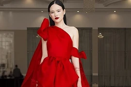 Người mẫu Tuyết Lan lộ chuyện bị đàn chị chơi xấu trong hậu trường