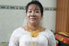Cô dâu đeo vàng kín người nhưng đây mới là điều khiến CĐM "sốc tận óc"