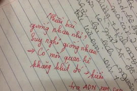 Chết cười với lời phê bài kiểm tra "chất như nước cất" của các giáo viên