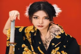 "Hot girl xăm trổ" từng bị chụp lén trong thang máy giờ ra sao?