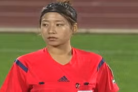 Nhan sắc nữ trọng tài bắt chính trận ĐT Việt Nam thắng Myanmar