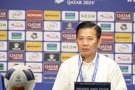 HLV Hoàng Anh Tuấn: "Chúng tôi đã trải qua những thời điểm khó khăn"