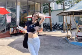 Gái xinh Gen Z Sài thành khoe vòng eo "hết nước chấm"