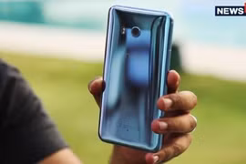 HTC giảm doanh thu 7 năm liền, kiếm cả năm không bằng Apple làm 1 ngày