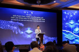 Tìm giải pháp phát triển nguồn nhân lực vi mạch bán dẫn Việt Nam
