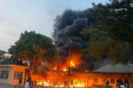 Bình Thuận: điều tra vụ cháy hơn 200 xe máy tại kho tang vật