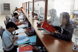 Lãnh đạo UBND TP HCM chỉ đạo thực hiện Luật Đất đai 2024