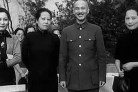 Dù thân thiết, Tống Mỹ Linh quyết không dự lễ tang Tống Khánh Linh?