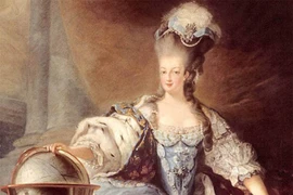 Rúng động scandal của hoàng hậu phóng túng nhất nước Pháp