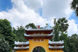 Chiêm ngưỡng 7 kiến trúc cổng nổi tiếng ở Việt Nam