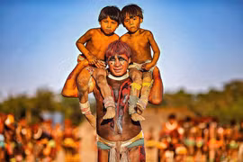 "Hút mắt" bộ ảnh bộ lạc thổ dân tại rừng mưa nhiệt đới Amazon