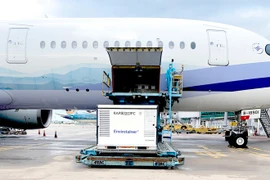 1,4 triệu liều vắc xin AstraZeneca về sân bay Tân Sơn Nhất