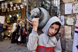 Đất nước Syria loạn lạc dưới ống kính phóng viên quốc tế